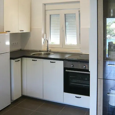 Zrnovska Banja Cin101016 Dyc Apartmán Korčula